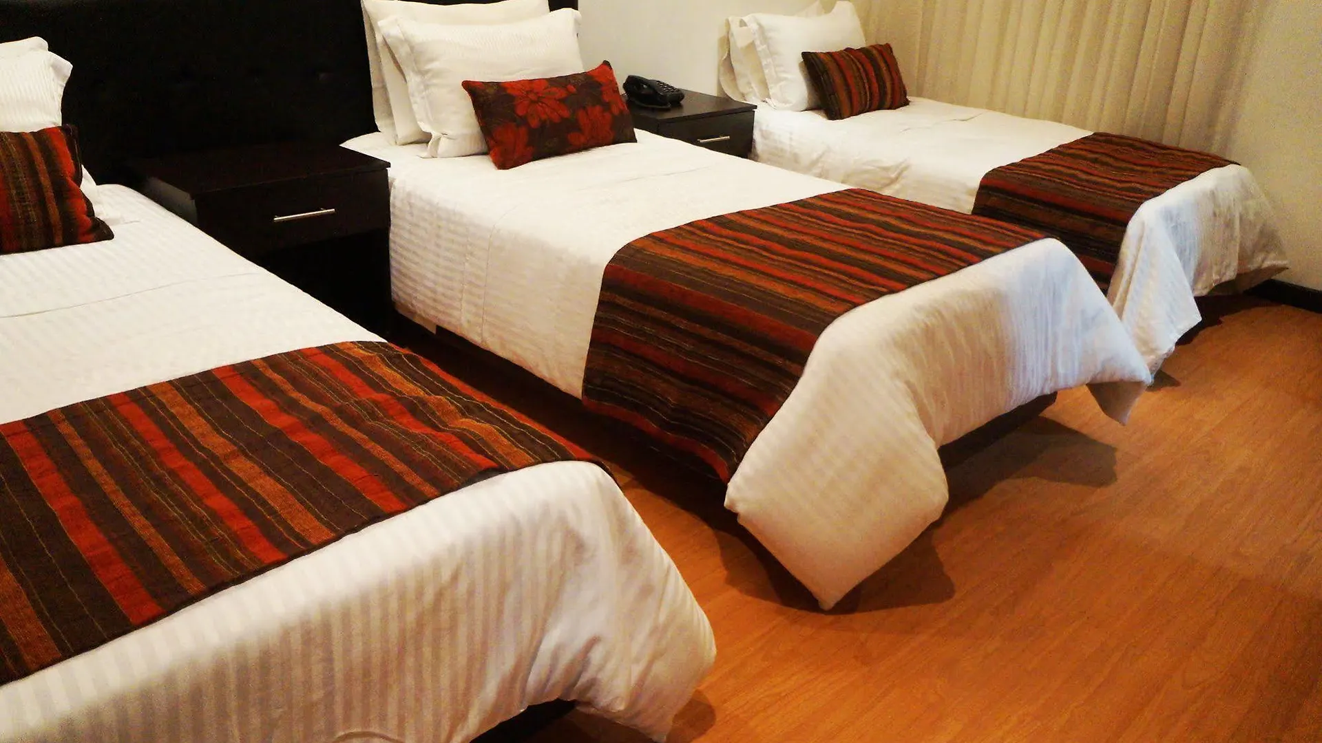 Hotel Airport Travel Bogotá 3*,