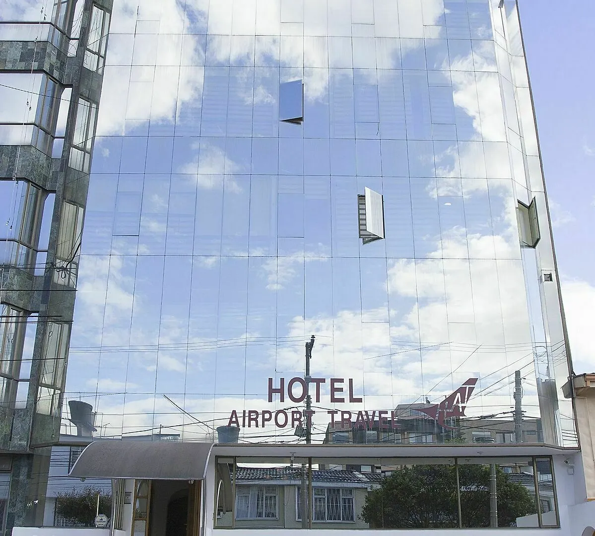 Hotel Airport Travel location