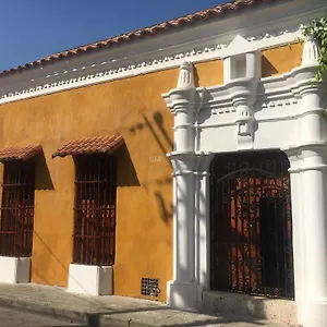 Casa Digna Homestay Cartagena