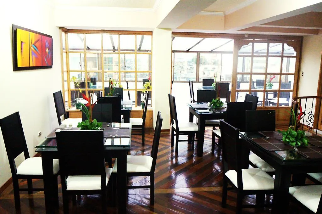 Hotel Airport Travel Bogota 3*,
