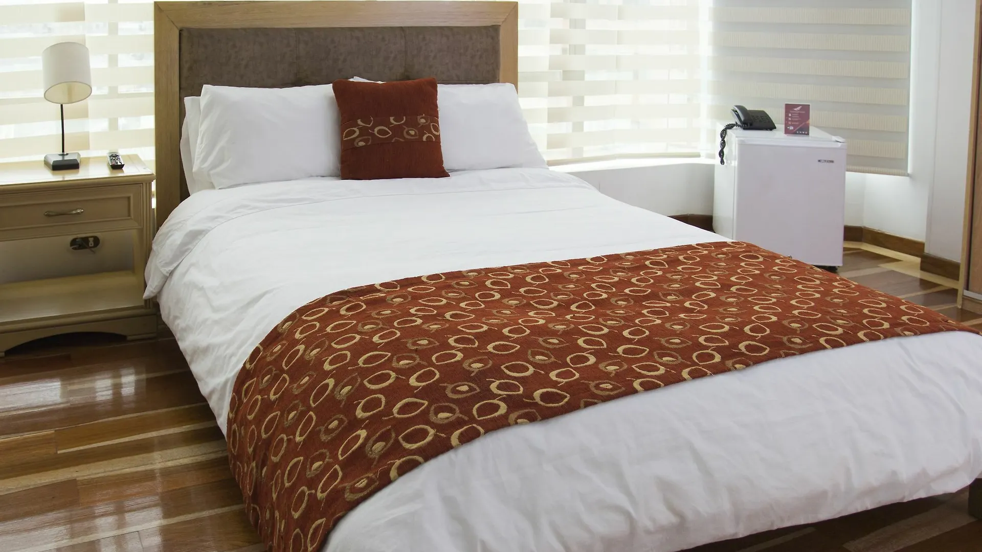 Hotel Airport Travel Bogota 3*,